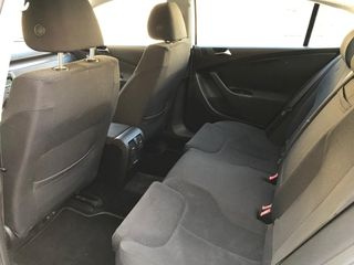Volkswagen Passat 2010