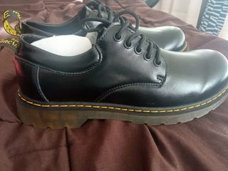 Zapatos negros talla 41