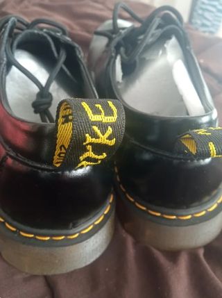 Zapatos negros talla 41