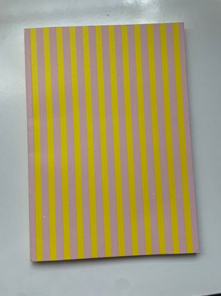 Libreta Rayas Rosa y Amarillo