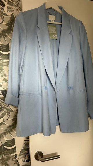 Blazer H&M Azul Claro Talla XS Con Etiqueta
