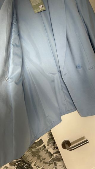 Blazer H&M Azul Claro Talla XS Con Etiqueta