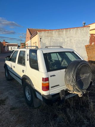 Opel Frontera 2.3