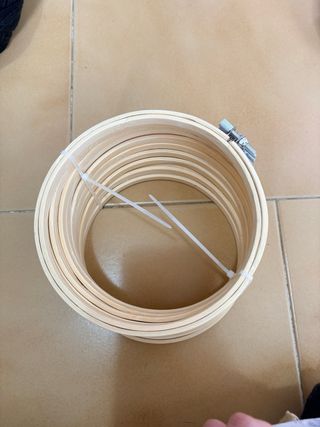 Set di cerchi in legno per ricamo