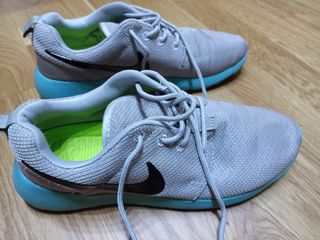 Zapatillas Nike Gris y Turquesa Talla 41