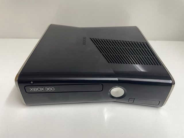 Xbox 360 Slim 250 GB