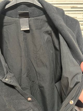 Cárdigan Nike Negro con Rayas Grises