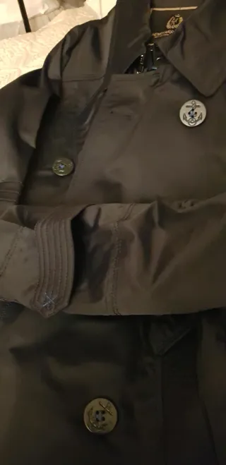 Gabardina corta azul marino Henry Arroway