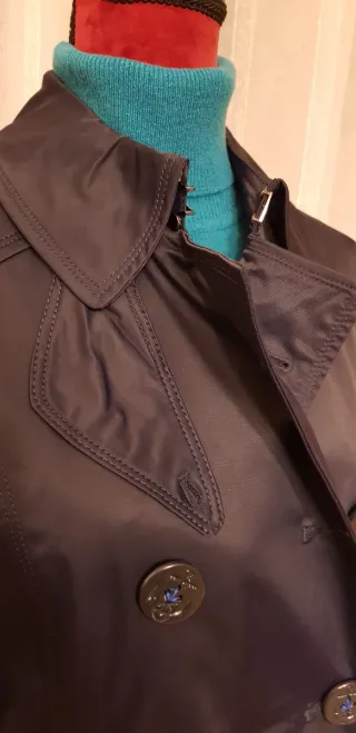 Gabardina corta azul marino Henry Arroway