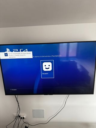 Consola PS4 Negra con Mando y Juegos