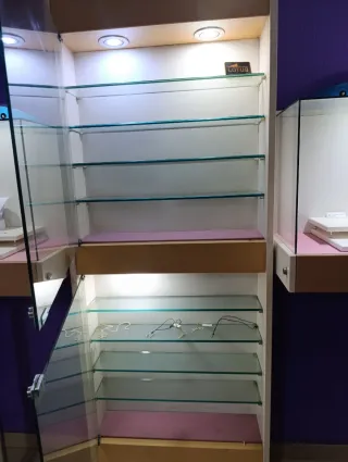 Vitrina expositora de cristal