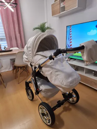 Carro bebé Mundi Bebe