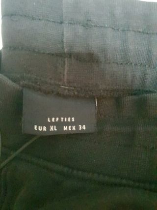 Lote de pantalones vaqueros y de chándal