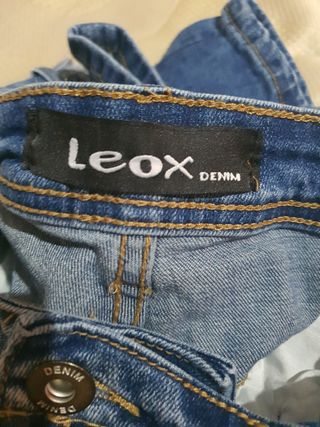 Lote de pantalones vaqueros y de chándal