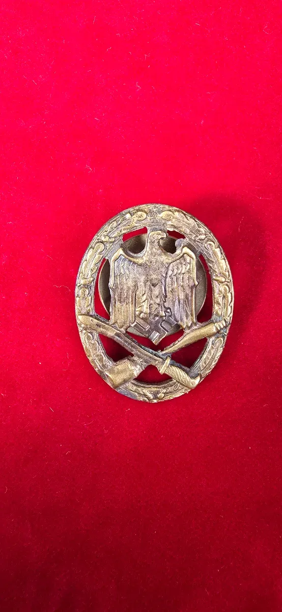 Pin Antiguo Alemania Nazi Águila y Espadas