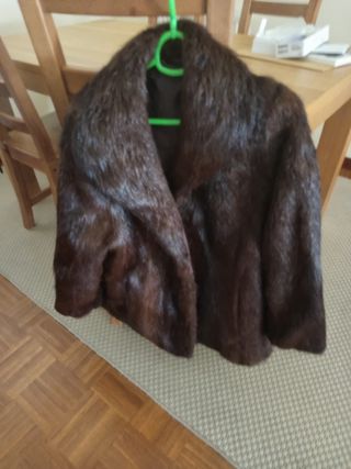 Chaqueta de pelo marrón