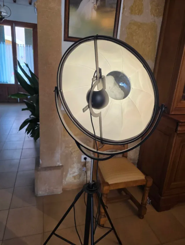 Lámpara de pie Diseño Negro/Blanco