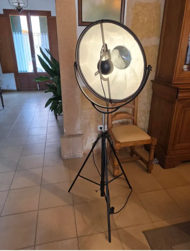 Lámpara de pie Diseño Negro/Blanco