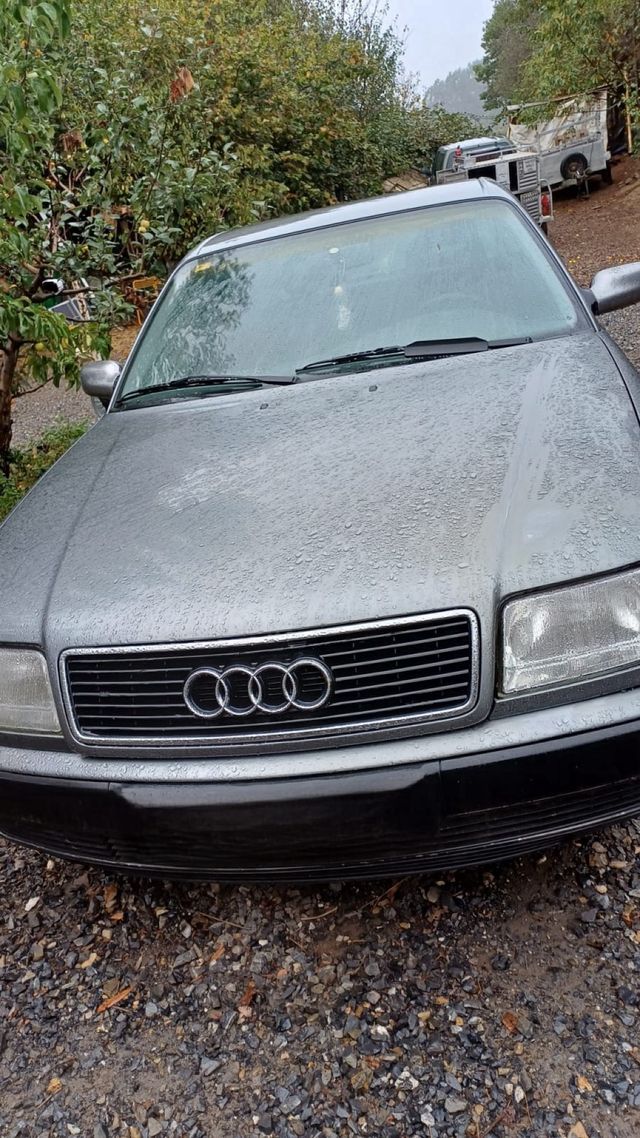 se vende coche clásico AUDI 100