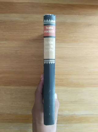 Libro "Iglús en la Noche", Hans Ruesch