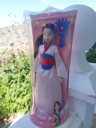 4 Muñecas Disney Store Princesas (2013-2016)
