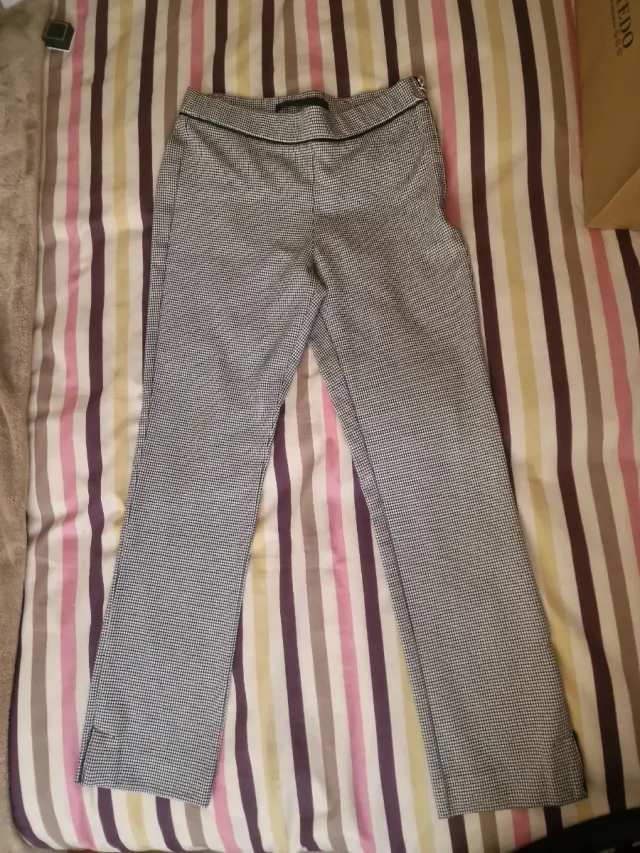 Pantalón Zara Gris