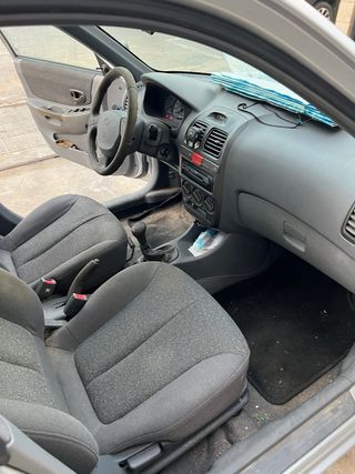 Despiece de Hyundai accent 1.3 Inyección 
Año 2003