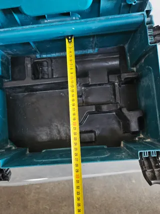 Caja Makita para atornilladora