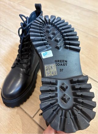 Botines Mujer Negro Militar con Hebilla 