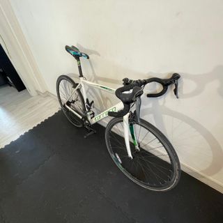 Bicicleta Carretera Carrera Vanquish Blanca