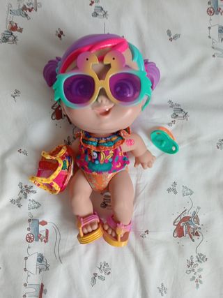 Muñeca Bebé Llorón con accesorios