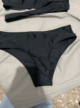 Bikini negro