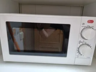 Microondas LC Blanco