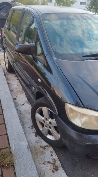 Opel Zafira 2004