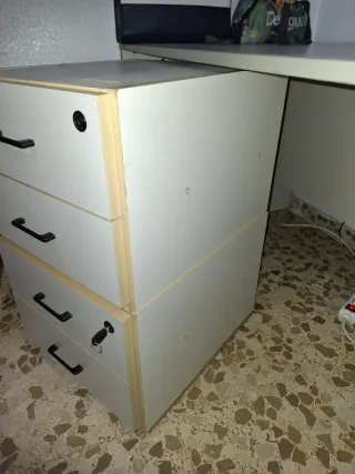 Dos cajoneras (sólo recogida)