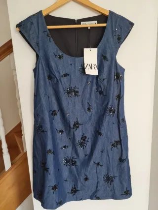 Vestido Zara con lentejuelas