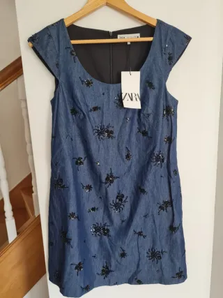 Vestido Zara con lentejuelas