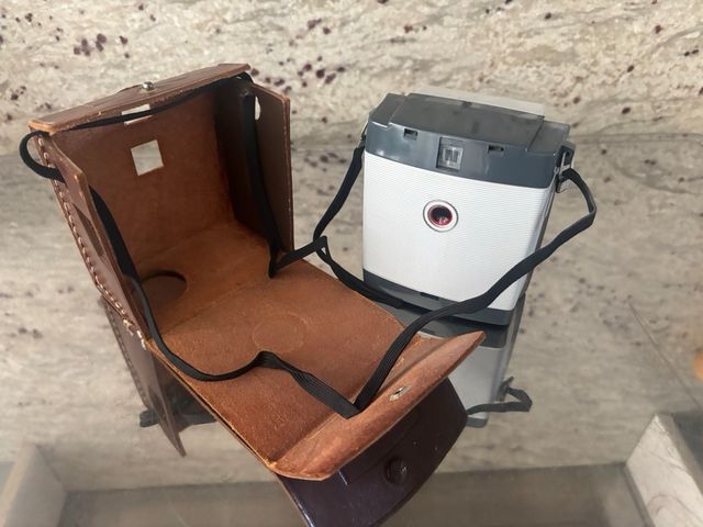 Cámara Kodak Instamatic 104 Outfit