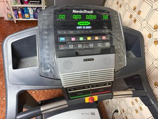 Máquina de gimnasio multifunción