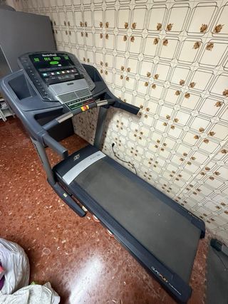 Máquina de gimnasio multifunción