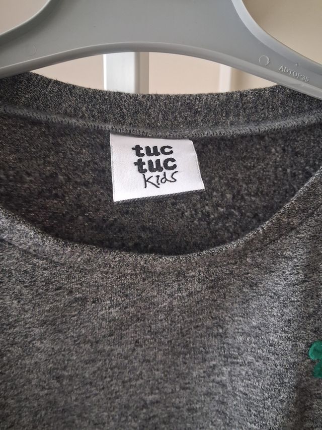 Jersey de niña TUCTUC color gris con bordado