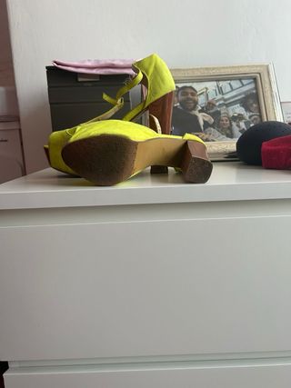 Scarpe con tacco donna gialle/marrone Tg 40