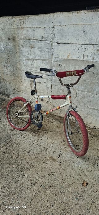 Bmx Torrot Roja y Blanca