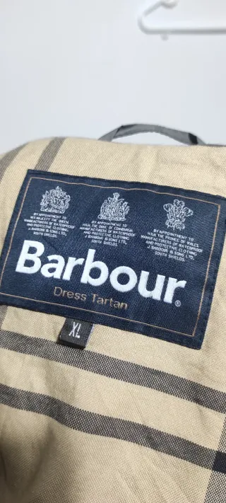 Chaqueta Barbour acolchada gris vintage 