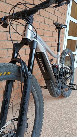 Bicicleta eléctrica Giant