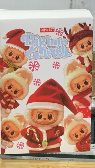 Pop Mart Labubu Navidad