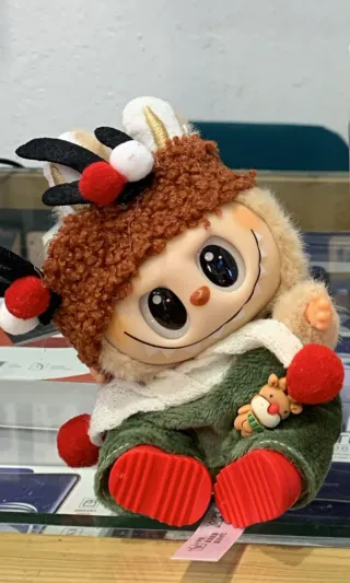 Pop Mart Labubu Navidad