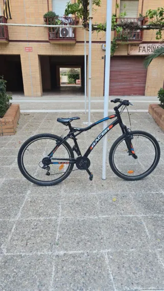 Bicicleta MTB Racer 270 Negra
