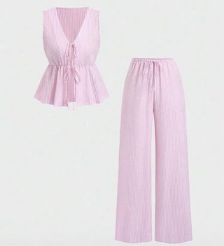 Conjunto rosa de pantalón y top