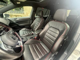 VOLKSWAGEN GOLF GTI 7.5 PERFROMANCE DSG TECHO